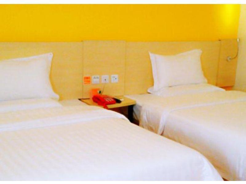 7Days Inn Chengdu Shuangliu Airport Taqiao Road Экстерьер фото